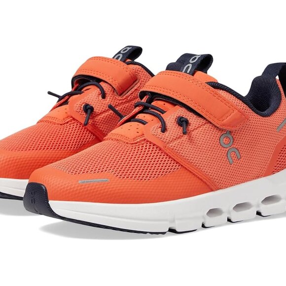 OnCloud Play Flame/White (Little Kids Shoes, Size 13) - Picture 2 of 3